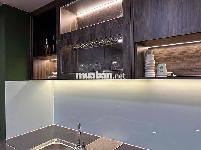 CHO THUÊ VP VĂN PHÒNG HẺM ÂU CƠ, GẦN SÂN BAY ĐẦY ĐỦ NỘI THẤT TIỆN ÍCH