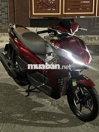 Honda Airblade 2022 màu đỏ cha Ry mới len ken 96%
