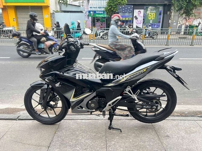 Honda winner v4 2025 mới 90% bs62 chính chủ
