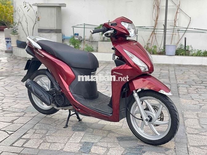 Honda Vision 2018 ngay chủ trả trc 13tr3 nhận xe