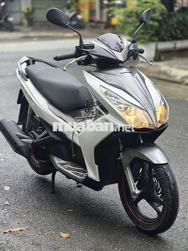 Honda Air Blade đèn cầu đẹp ken