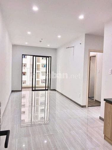 Chung cư Phú Thạnh, Nguyễn Sơn, TP: 95m2, 2p ngủ, 2wc, ban công, 9tr