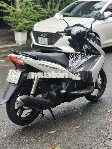 Honda Air Blade đèn cầu đẹp ken