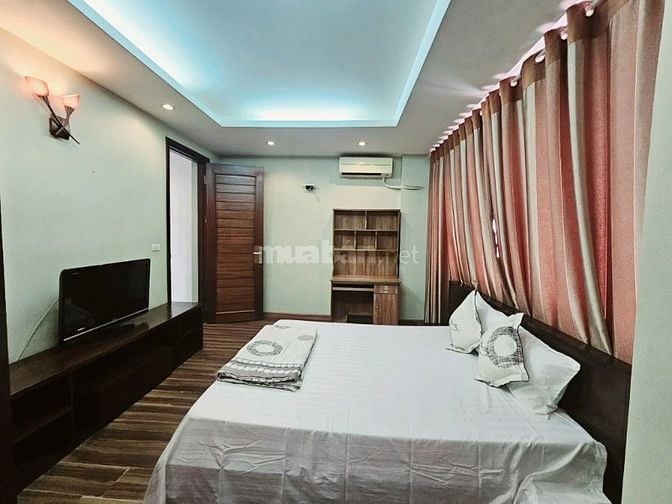 Bán nhà 7 tầng, 95m2 phố Võng Thị, ngõ ô tô, nhà mới, có thang máy