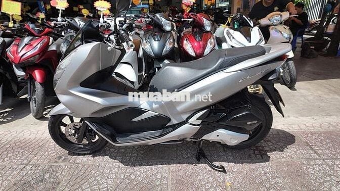 Honda PCX 125 màu Bạc