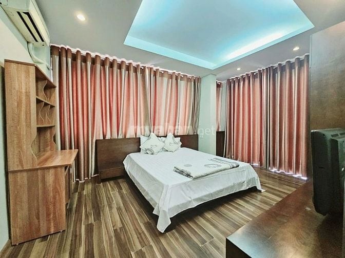 Bán nhà 7 tầng, 95m2 phố Võng Thị, ngõ ô tô, nhà mới, có thang máy