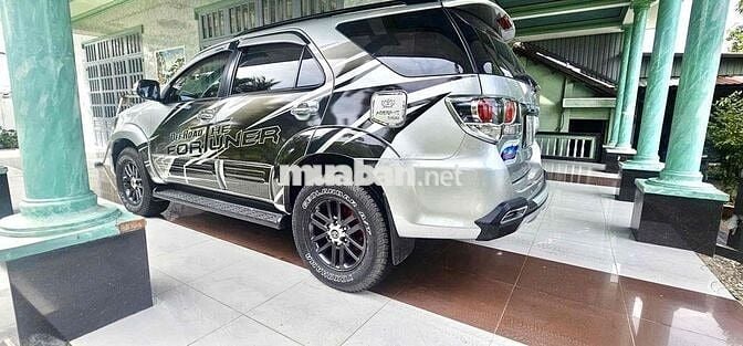 Toyota Fortuner 2015 Xăng Tự động 100000 km Bạc