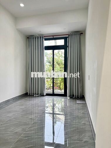 Mặt Tiền Kinh doanh Trịnh đình trọng nhà đẹp ở liền