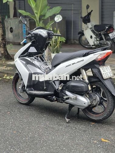 Honda Air Blade đèn cầu đẹp ken