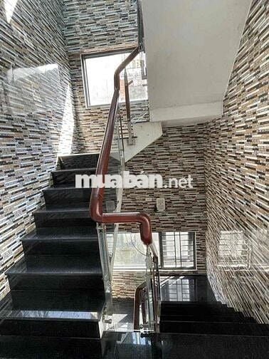 cần bán căn nhà tâm huyết 5p 6,8tỷ