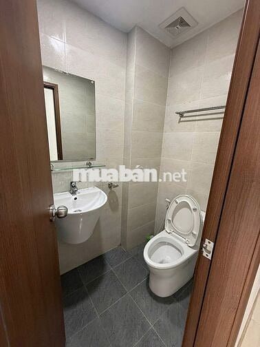 Cho Thuê Căn Hộ 2PN 2WC Bcons Garden Nội Thất Cơ Bản 5,5tr/tháng