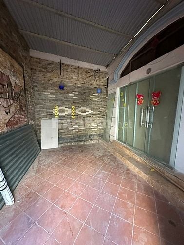 Nhà 3 tầng 1 tum,13 phòng,cho thuê ở,kho,căn hộ dịch vụ,Võ Chí Công