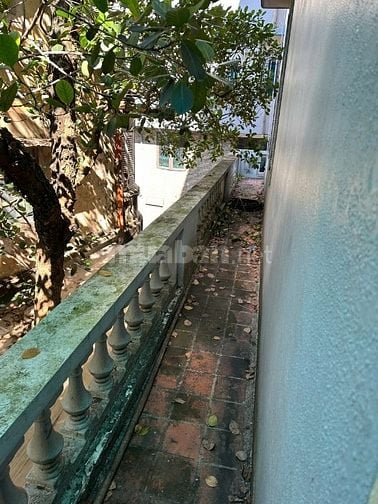 Nhà 3 tầng 1 tum,13 phòng,cho thuê ở,kho,căn hộ dịch vụ,Võ Chí Công