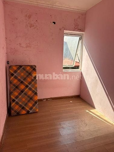 Nhà 3 tầng 1 tum,13 phòng,cho thuê ở,kho,căn hộ dịch vụ,Võ Chí Công