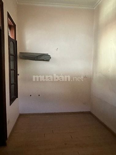 Nhà 3 tầng 1 tum,13 phòng,cho thuê ở,kho,căn hộ dịch vụ,Võ Chí Công