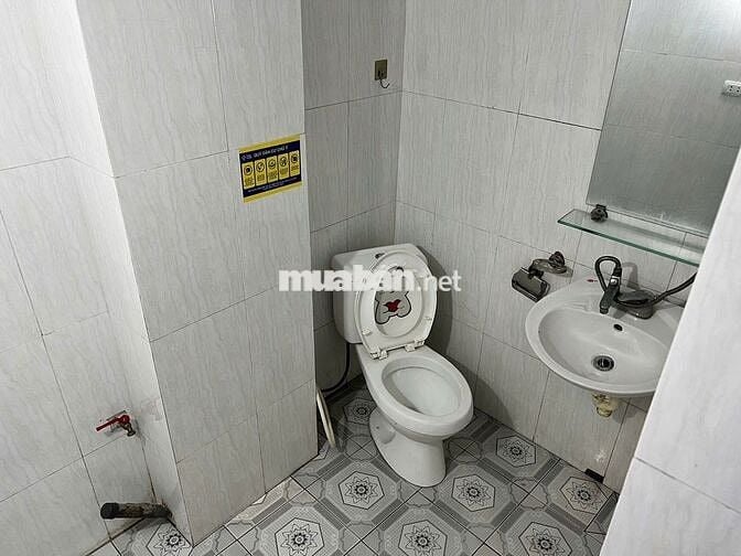 PHÒNG GÁC XÉP 30M2 NGAY NGÃ TƯ TỐ HỮU - VẠN PHÚC - BAN CÔNG THOÁNG