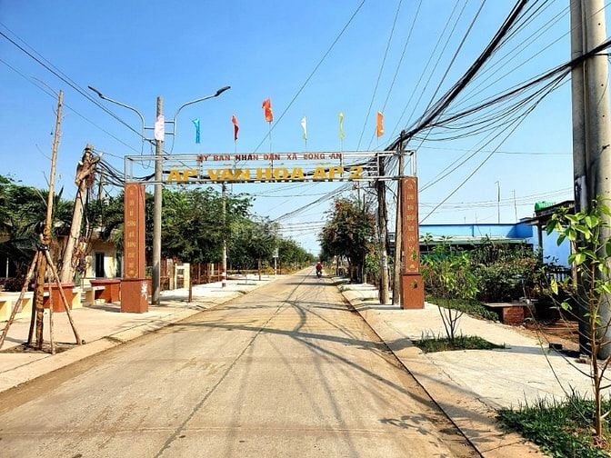 Nền biệt thự mini 6x25m, mặt tiền đường 2 xe tải chạy, ngay UBND xã