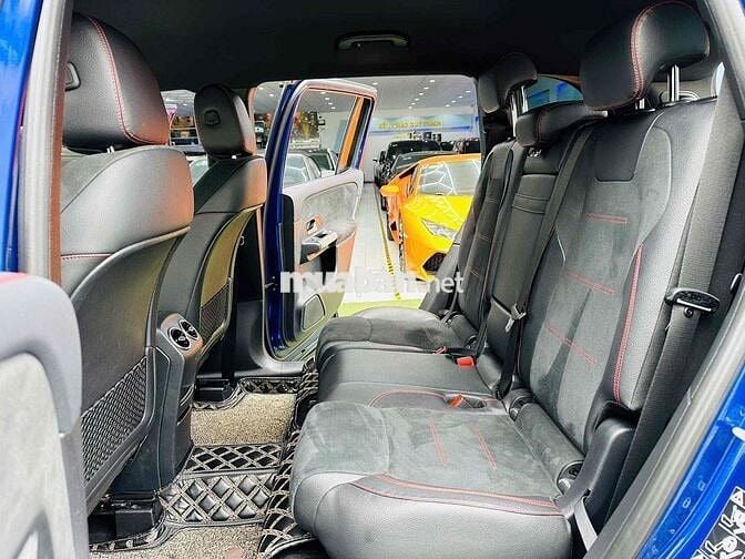 Mercedes-Benz GLB 200 Model 2021