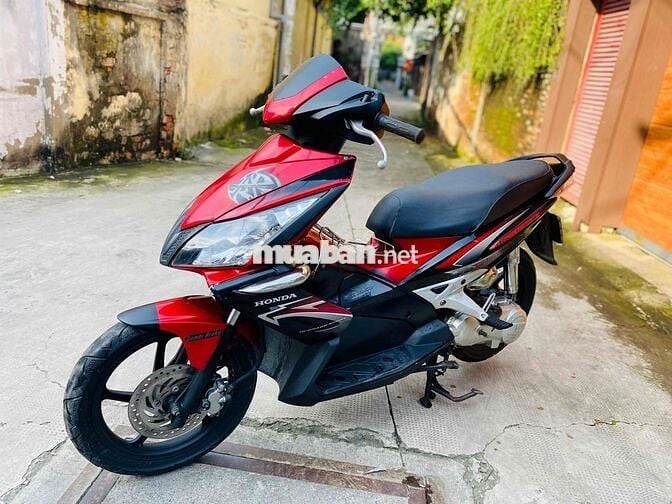 Honda Air Blade Đỏ đen