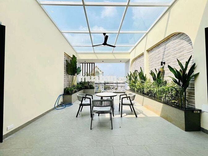 Siêu phẩm tâm huyết 5m x 25m. 4 tầng Thang Máy Full NT Mặt tiền HT 18