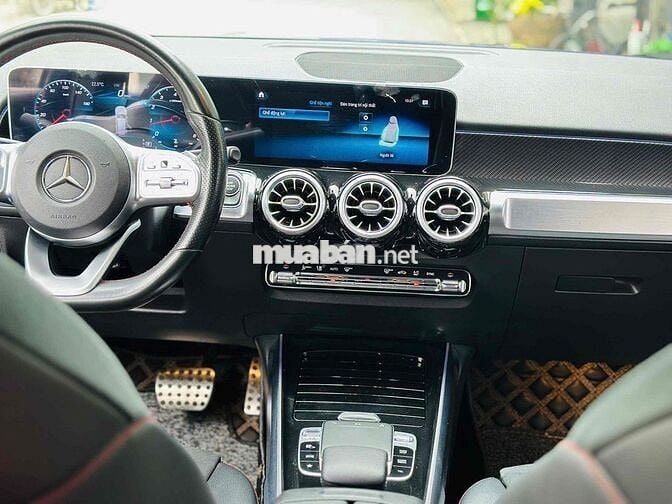 Mercedes-Benz GLB 200 Model 2021