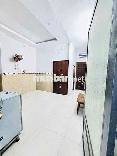 Bán nhà hxh tân bình giáp quận 10 4x16.5m 4 tầng oto vào nhà ở ngay