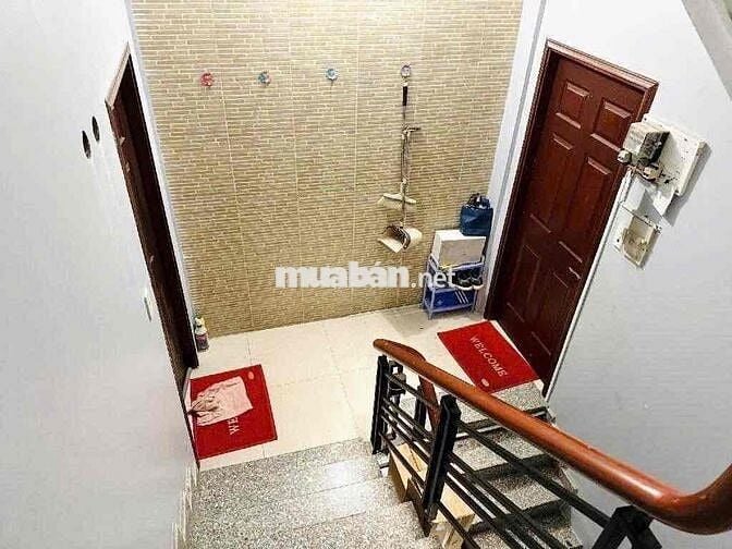 Bán nhà hxh tân bình giáp quận 10 4x16.5m 4 tầng oto vào nhà ở ngay