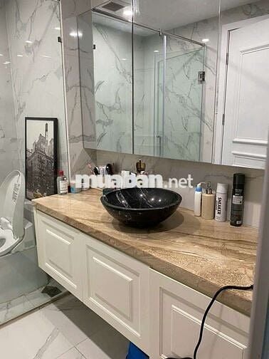 Cho thuê shophouse sát chung cư full đồ ở và kinh doanh tại Oceanpark