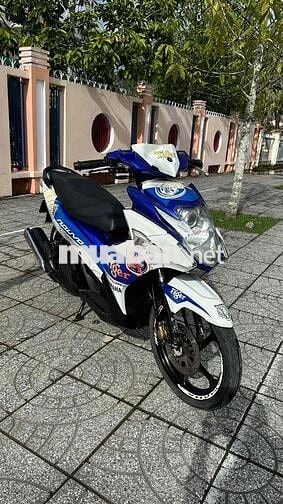 Yamaha Nouvo 6 Xanh trắng
