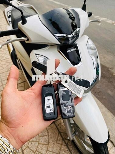 SH 160 CBS 2024 siêu đẹp chuẩn zin chuẩn 12k km✅