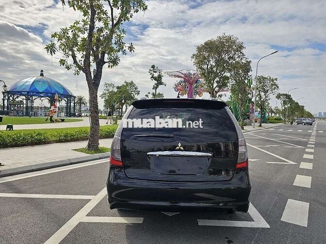 Mitsubishi Grandis 2008 2.4AT Đen