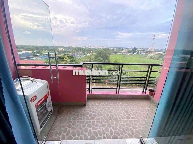 Căn hộ mới 100% ngay sân bay tân sơn nhất