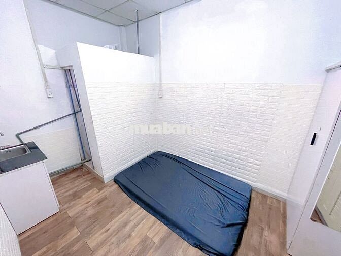 PHÒNG FULL NỘI THẤT 2.8TR - HẺM ĐỐI DIỆN TÒA NHÀ ETOWN, GẦN NHÀ GA T3