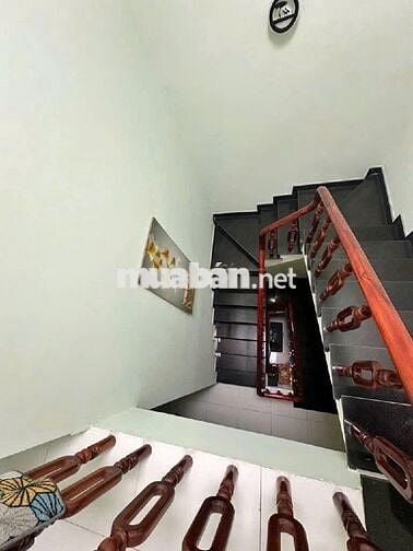 NHÀ ĐẸP 3 TẦNG, HẺM XE HƠI THÔNG, DT (4X17)M2, 5 TỶ CÒN TL