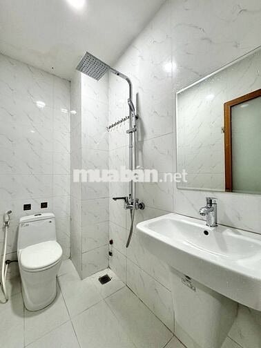 PHÒNG MỚI FULL NỘI THẤT GỖ XỊN NGAY SVĐ PHÚ THỌ SÁT ĐƯỜNG 3/2 ĐÔNG ĐÚC