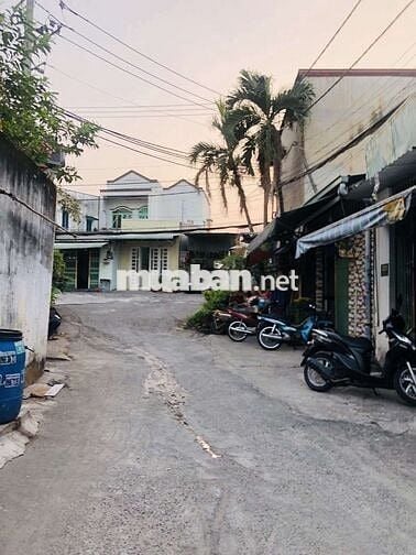 Bán Đất Hẻm Xe Tải Ngay Cầu Vượt Linh Xuân DT74m(4×18.5) KV Xây Tự Do