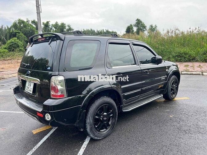 Ford Escape 2006 2.3 4x4 Đen
