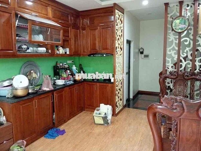 Bán nhà phân lô vỉa hè, ô tô tránh thông, kinh doanh văn phòng giá tôt