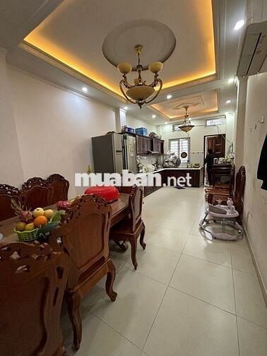 BÁN NHÀ ĐẸP TRUNG TÂM QUẬN 1–ĐƯỜNG NGUYỄN THÁI BÌNH DT:3,5x23CN:80,6m2