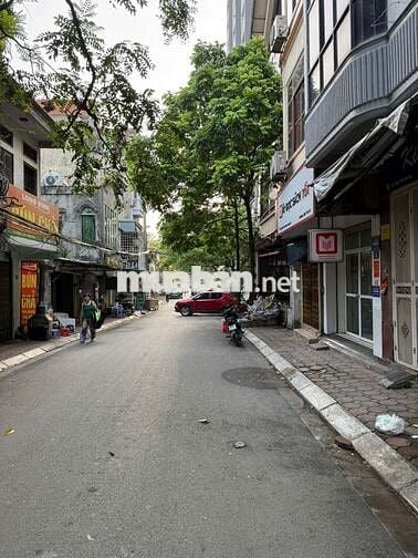 BÁN NHÀ TẬP THỂ TẦNG 1 (KHÔNG XÂY LÊN ĐƯỢC) ngõ 165 Thái Hà, HÀ NỘI