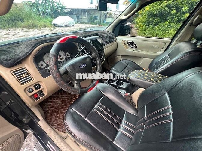 Ford Escape 2006 2.3 4x4 Đen