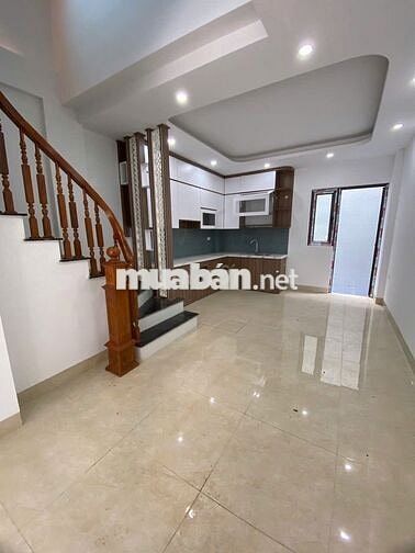 Hiếm! Giá Cực Rẻ Bán Nhà 5T,sổ vuông đẹp,OTO Vào,Về ở ngay,500m ra QL6