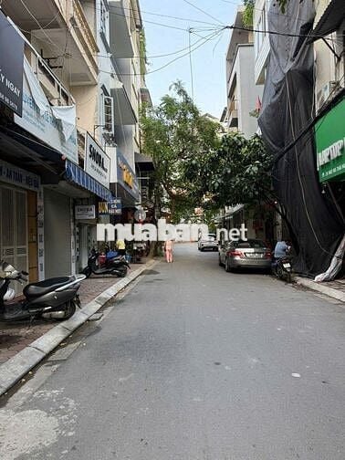 BÁN NHÀ TẬP THỂ TẦNG 1 (KHÔNG XÂY LÊN ĐƯỢC) ngõ 165 Thái Hà, HÀ NỘI