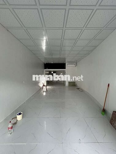 Bán nhà mặt đường giáp hải gia lâm diện tích 50m2, giá 10, 2tỷ