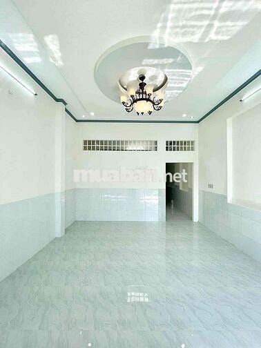 nhà trệt lầu lộ ô tô gần đường Bế Văn Đàn, DT: 4,8m x 18,5m