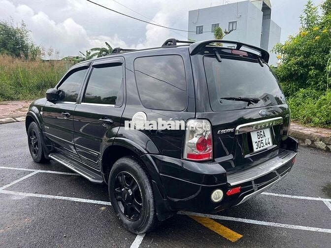 Ford Escape 2006 2.3 4x4 Đen