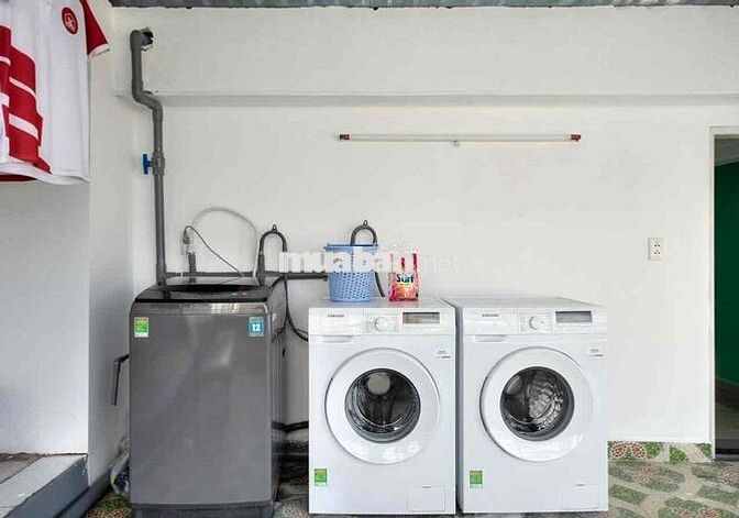 PHÒNG BAN CÔNG RỘNG – FULL NỘI THẤT – GẦN ĐH HUTECH/NGOẠI THƯƠNG