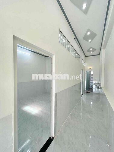 nhà trệt lầu lộ ô tô gần đường Bế Văn Đàn, DT: 4,8m x 18,5m