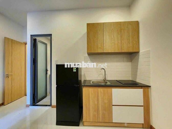 PHÒNG BAN CÔNG RỘNG – FULL NỘI THẤT – GẦN ĐH HUTECH/NGOẠI THƯƠNG