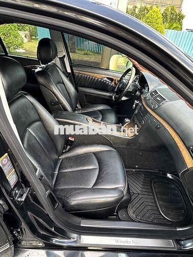 Mercedes Benz E Class 2008 E200 - 90000 km